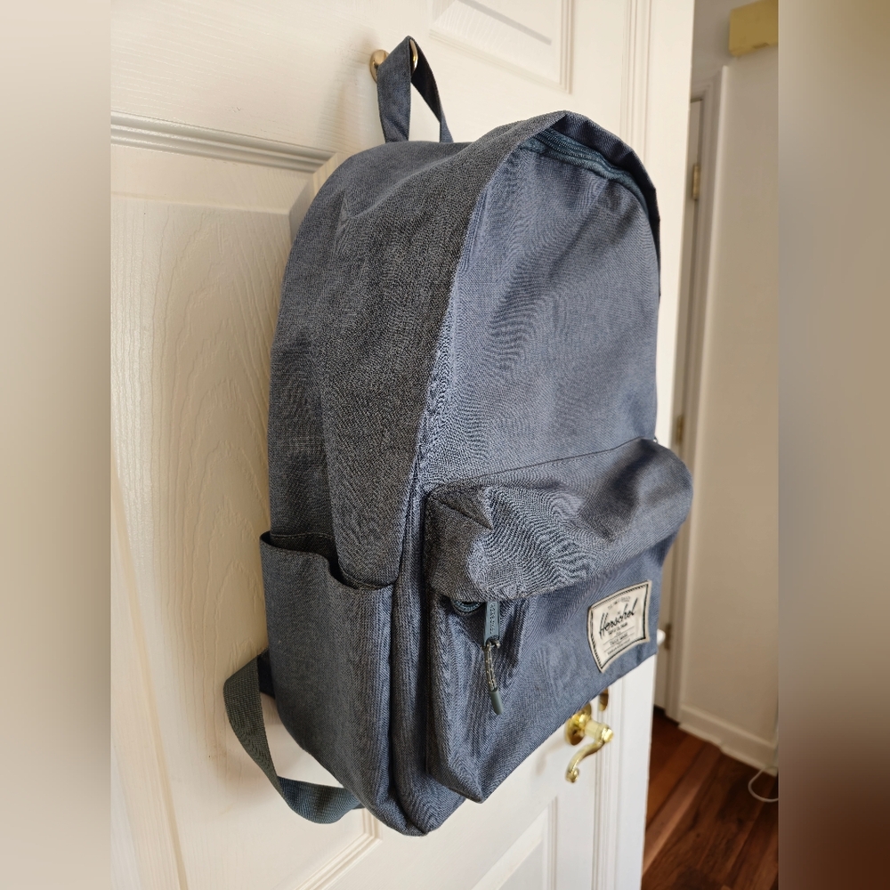 The Herschel Blue Crosshatch Eclipse Backpack - image 2